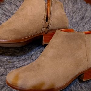 Brown ankle boots